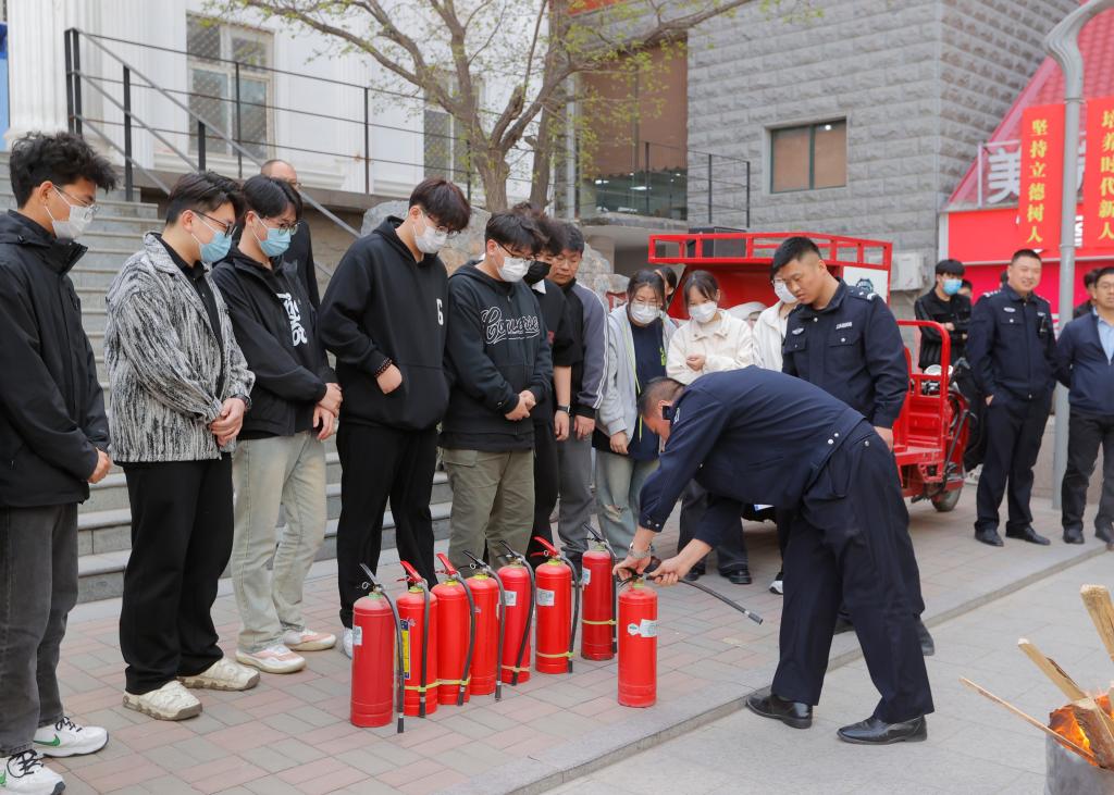 国产精品爽爽久久久久久竹菊