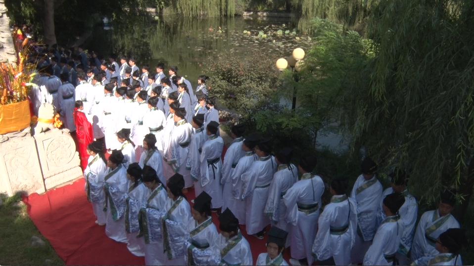 各学院学生优秀标兵祭告圣人