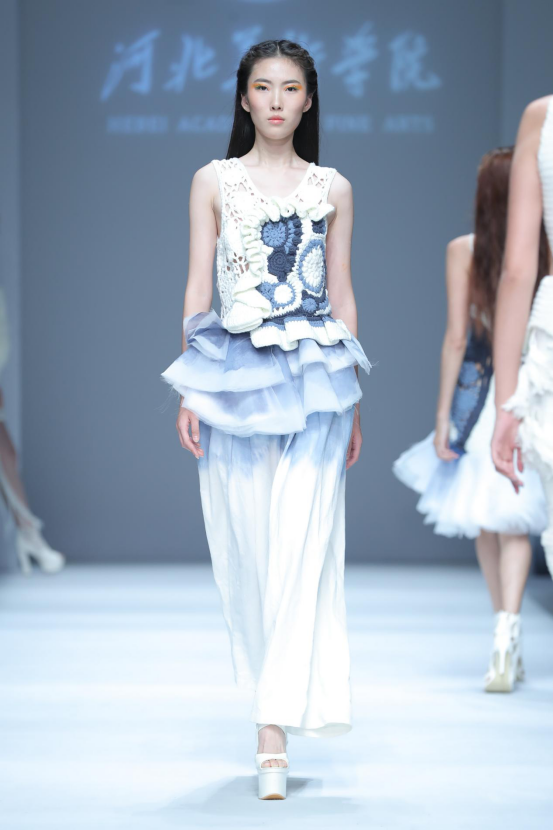 国产精品爽爽久久久久久竹菊