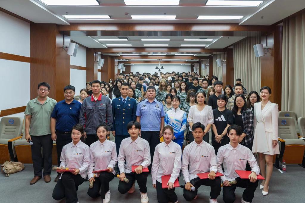 国产精品爽爽久久久久久竹菊