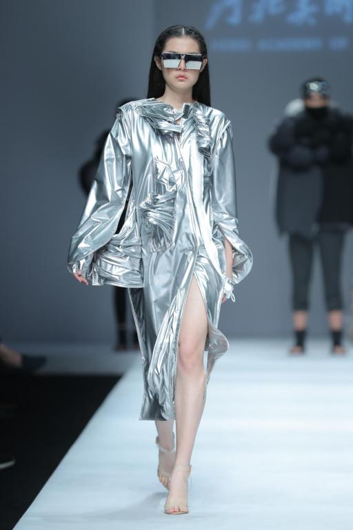 国产精品爽爽久久久久久竹菊