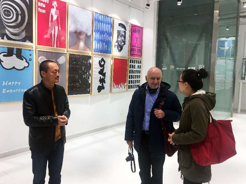 MauroWalter Pagnaneil教授参观了国际教育学院的水下展厅